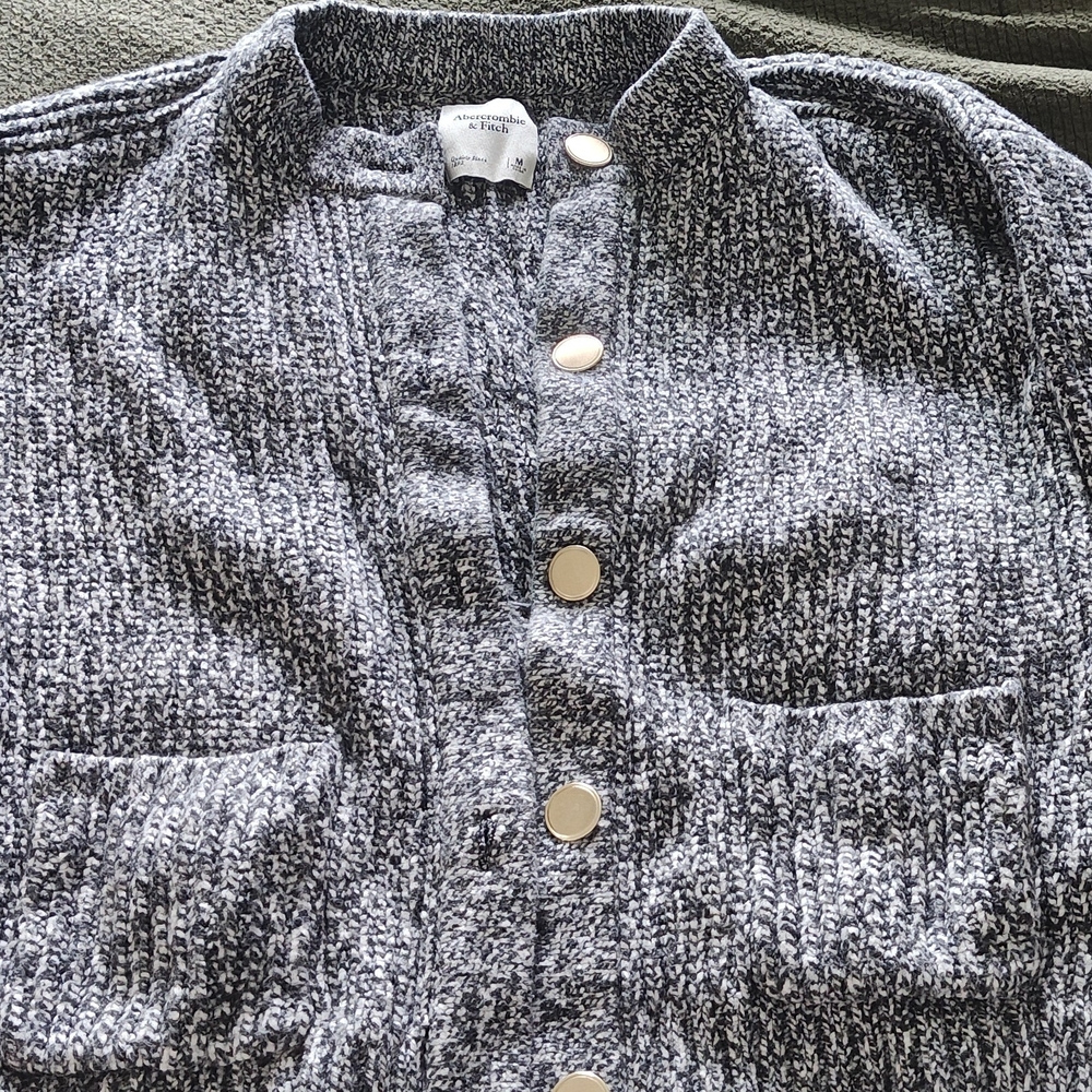 Abercrombie & Fitch Black and White Knit Fabric